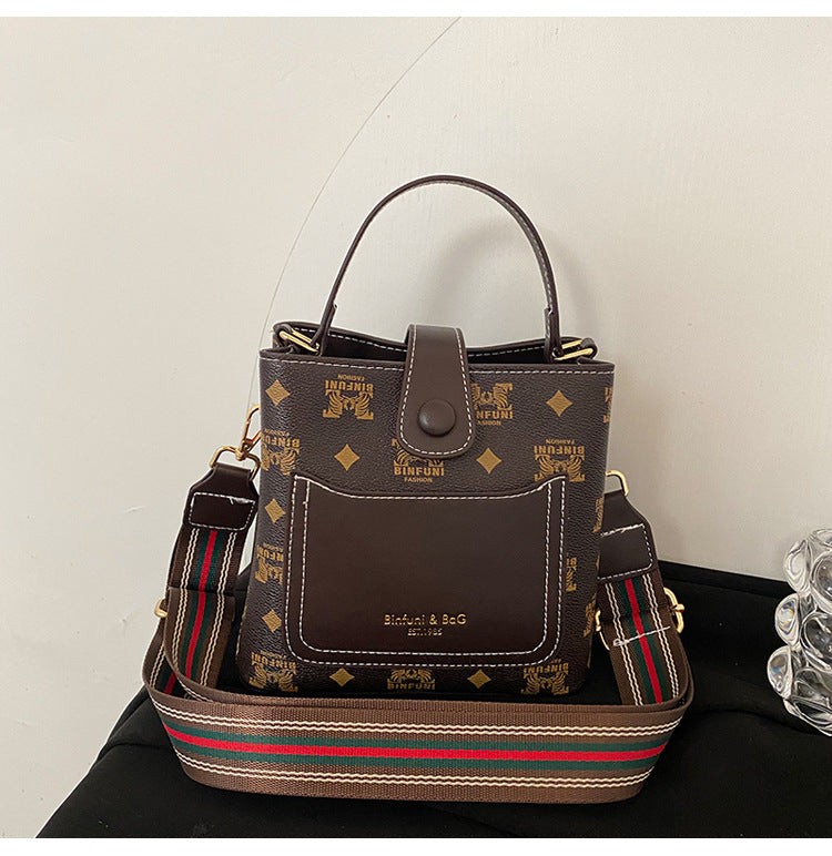 2023 HOT BAG Tote package Inclined shoulder bag high-capacity