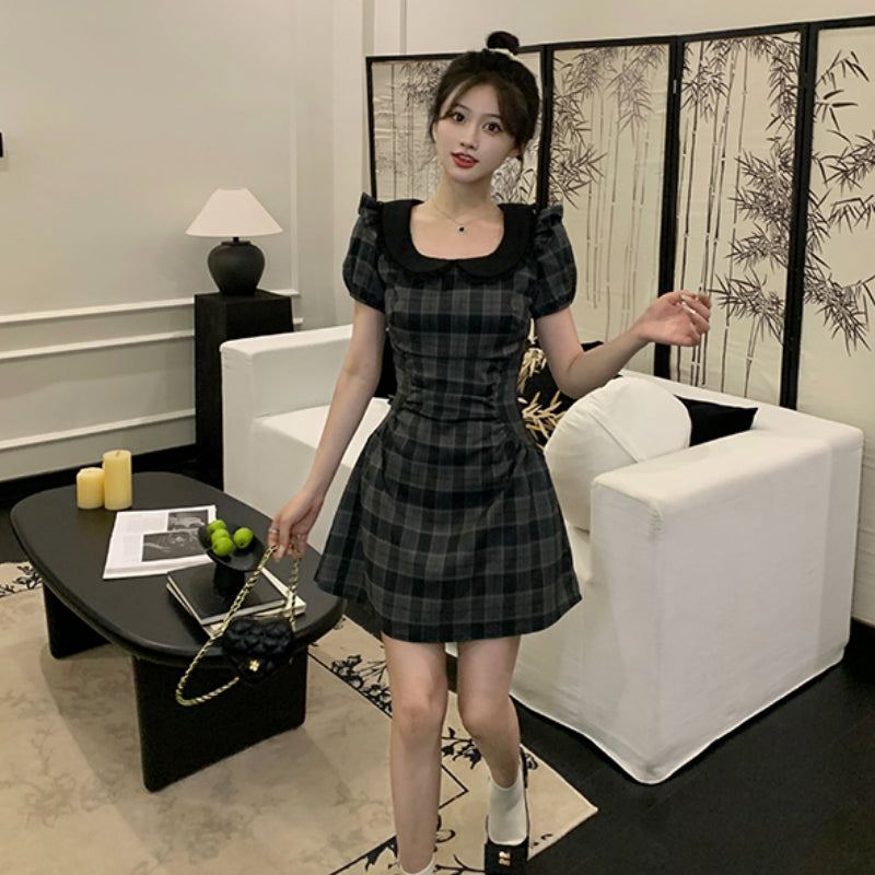 College retro square neck plaid dress for women's 2023 new summer A-line skirt LL-505