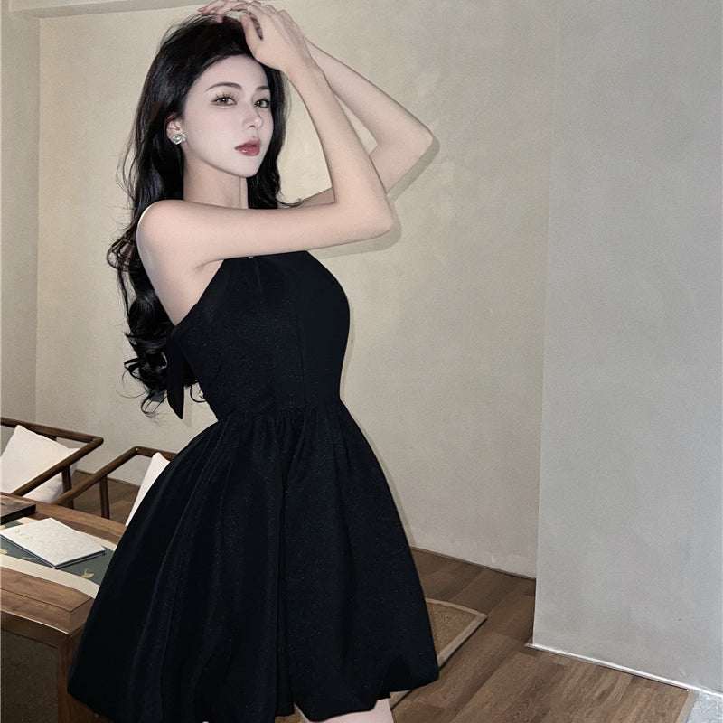 Dress women's French Hepburn little black dress waist to show thin and fluffy skirt LL-543