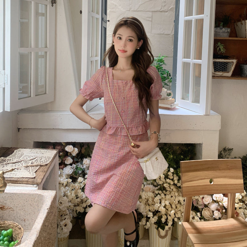 womenversion of square collar foam sleeve wooden ear top summer simple skirt color plaid two-piece suit LL-549