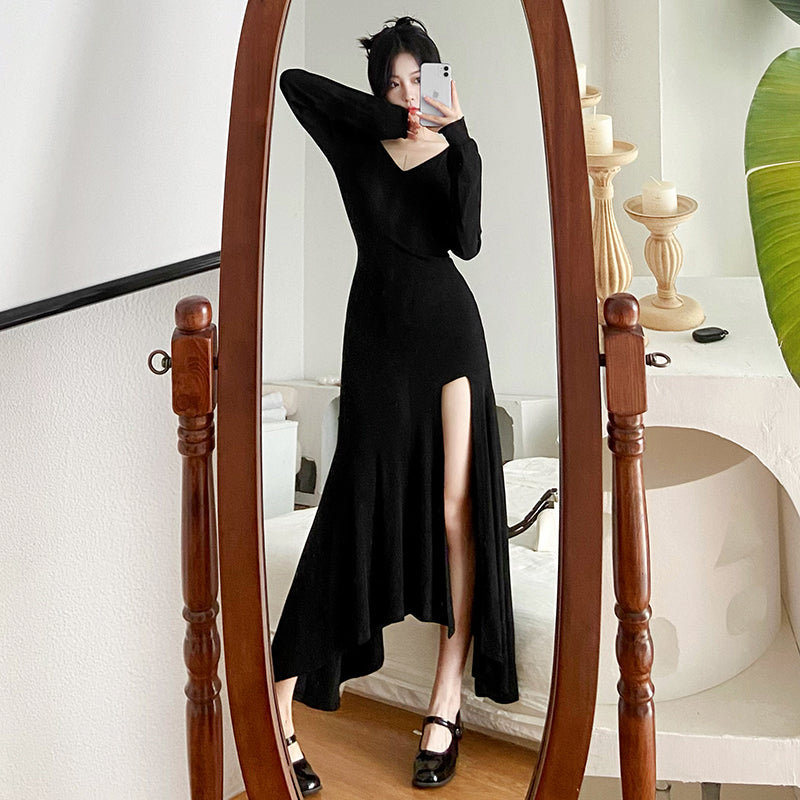 French chic temperament retro black V-neck dress female split fishtail skirt LL-560